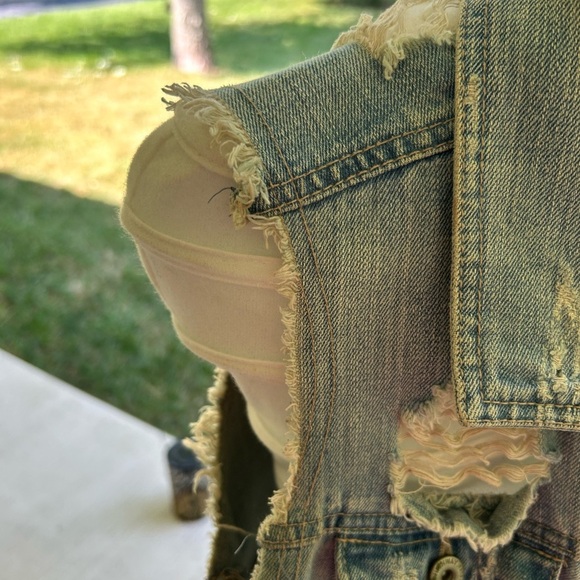 Highway Jeans Frayed Denim Collar - Picture 4 of 6